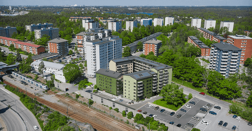 Grönt hus inskissat i  Trångsund