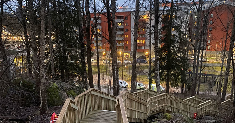 Invigning av ny trappa i Visättra.